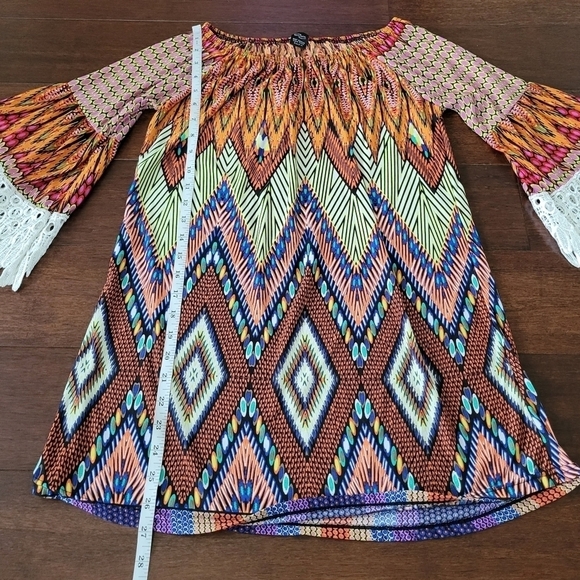 WinWin Boho Lace Trimmed Half Sleeve Colorful Geo Print Tunic Top Women's Sz S/M - Picture 8 of 9